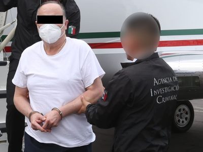 César Duarte fue trasladado del Cereso a un hospital particular, por problemas de salud