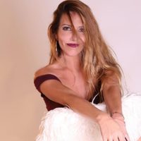 "Confesiones": la interesante propuesta de Mónica Ayos para conocer más sobre su historia de vida