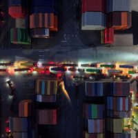 China eleva su arancel de represalia sobre EU al 84% mientras promete “luchar hasta el final”