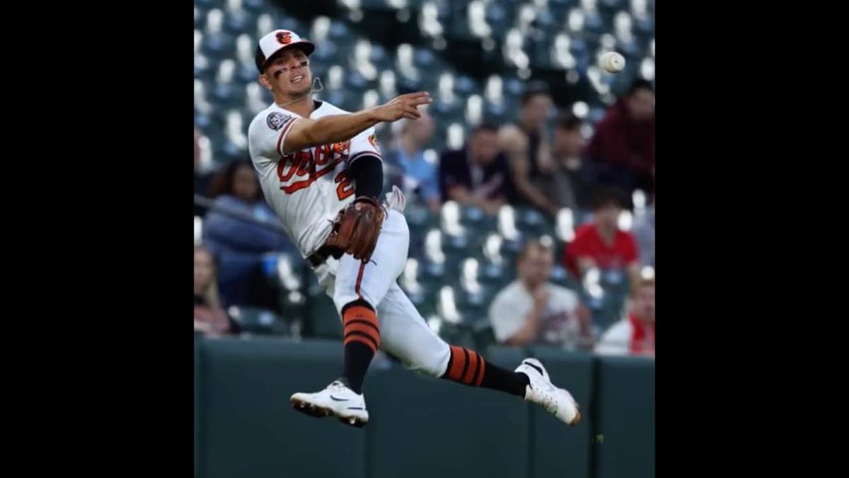 El infielder sonorense Ramón Urías