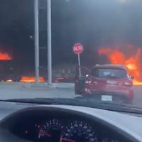 Explota una pipa que intentó ganarle el paso a un tren en Aguascalientes (Videos)