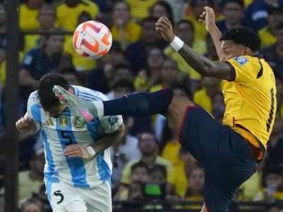La Selección Argentina cayó ante Ecuador en el cierre de las Eliminatorias