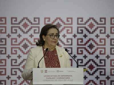 Renuncia directora de la Universidad de la Salud tras 18 días de protestas de estudiantes