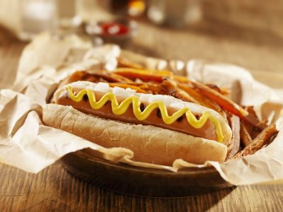 A base de plantas: aprendé cómo cocinar salchichas veganas