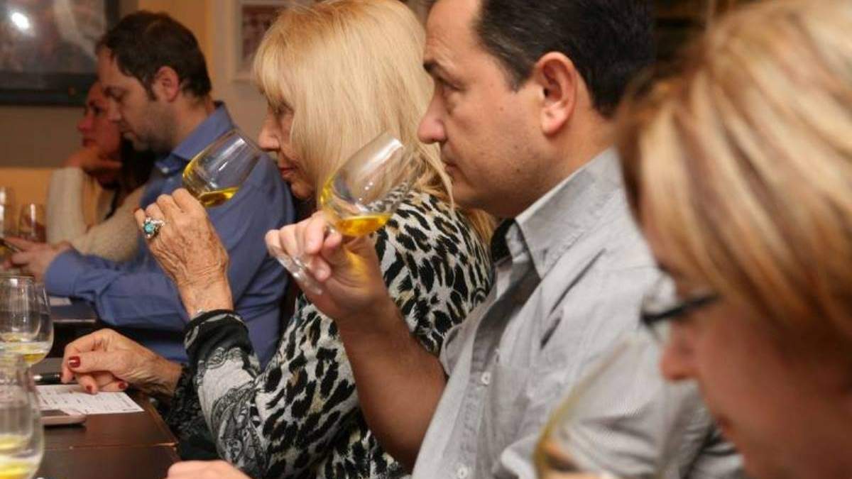 Nueva Asociación de Sommeliers. Fuente; (Instagram)