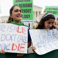 La Corte Suprema de Estados Unidos revocó el derecho a la interrupción voluntaria del embarazo