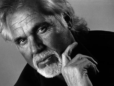 Triste noticia: El mundo de la música country llora la partida de Kenny Rogers