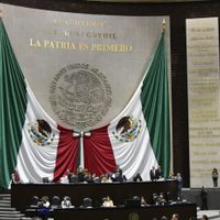 Diputados aprueban ahora que el PJF pague por el servicio postal; es “venganza”, dice la oposición