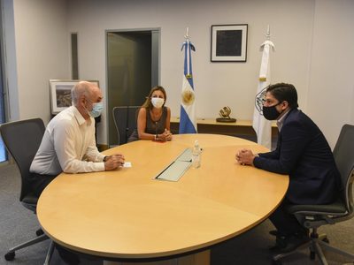 Tras recuperarse del coronavirus, Nicolás Trotta se reunió con el Gobierno porteño