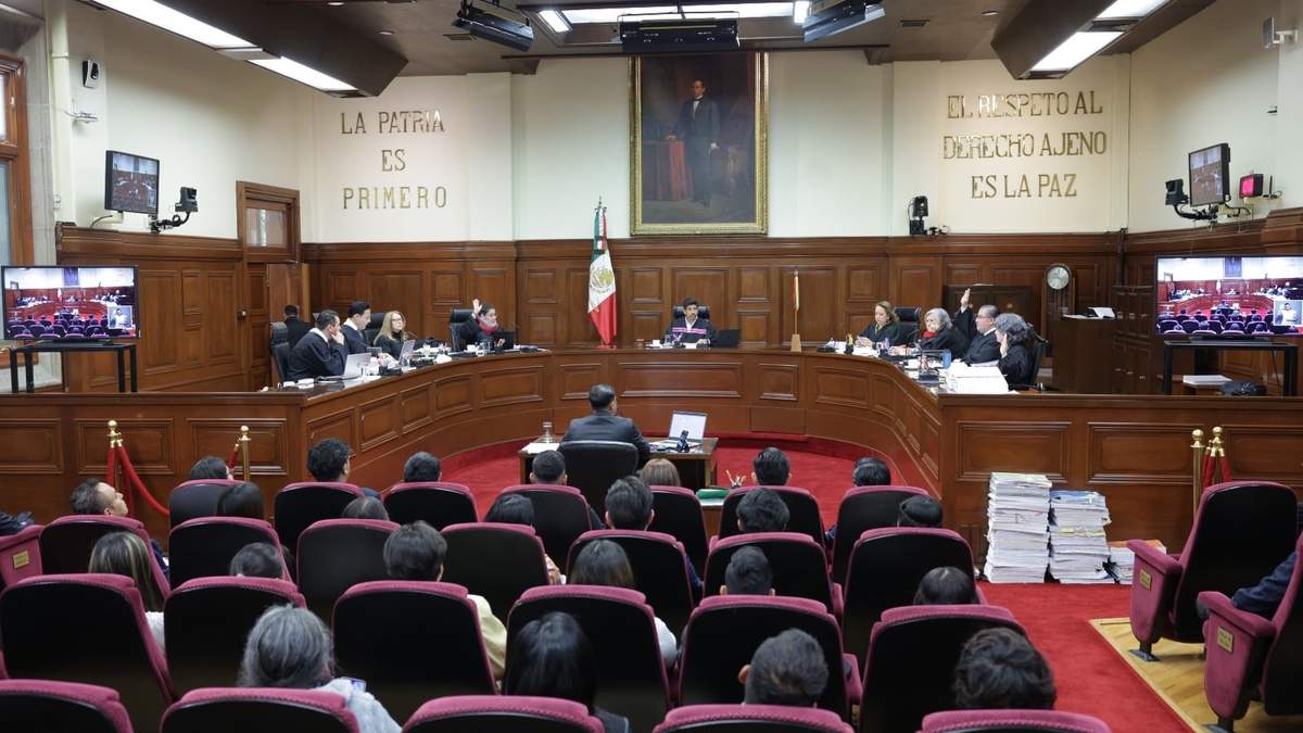 Nueva Corte. Escándalo por camionetas VIP