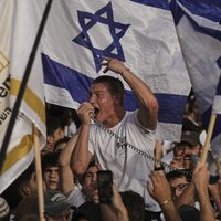 "Muerte a los árabes": Israelíes atacan a palestinos en Jerusalén durante conmemoración