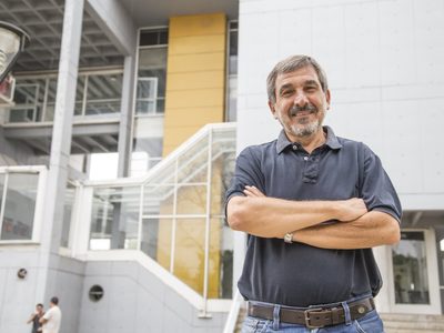 ¿Cuántos? Salvarezza afirmó que habrá una gran cantidad de respiradores para julio