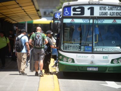 Cuáles son las formas de pago que el Gobierno habilitará para el transporte público