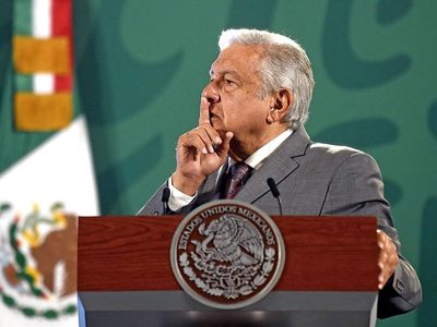Aún sin cura, el desorden en la compra y distribución de medicamentos