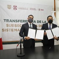 Batres Guadarrama y García Harfuch firman acuerdo para transferir el Sistema Penitenciario