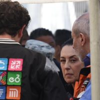 Tres horas después, Sheinbaum llega al sitio del choque en la Línea 3 del Metro