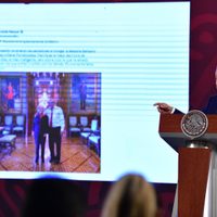 AMLO reitera que no quiso exponerse a "una humillación" en la ceremonia de premiación a Poniatowska