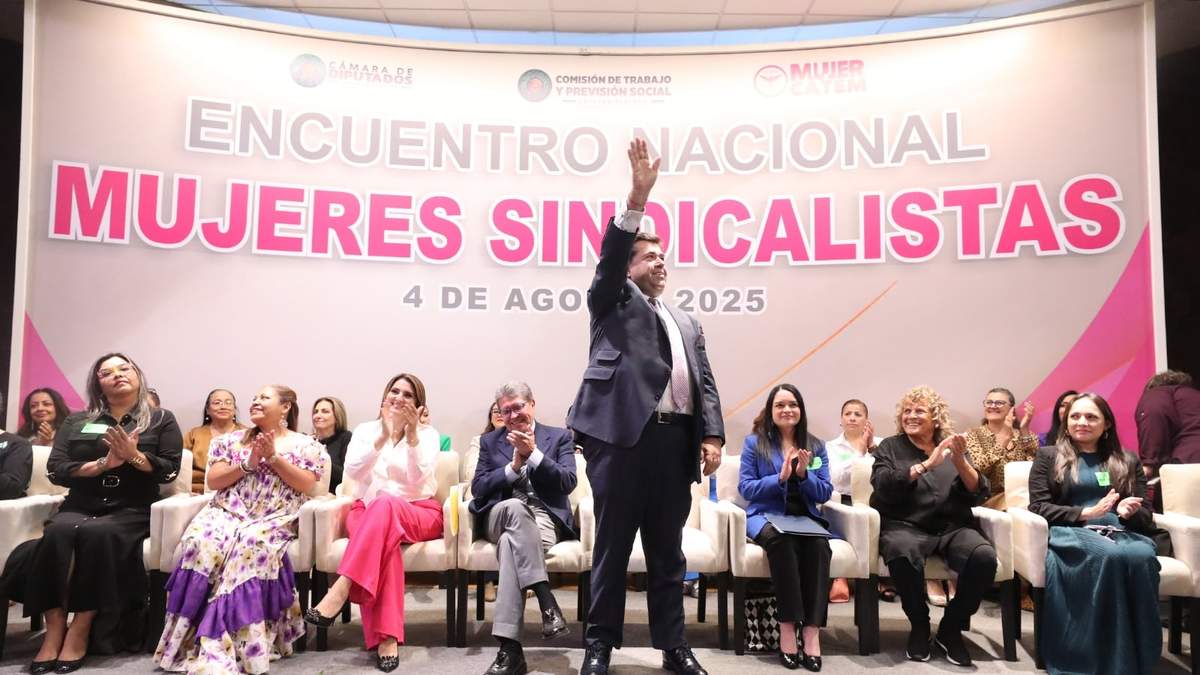 Pedro Haces en el Encuentro Nacional de Mujeres Sindicalistas