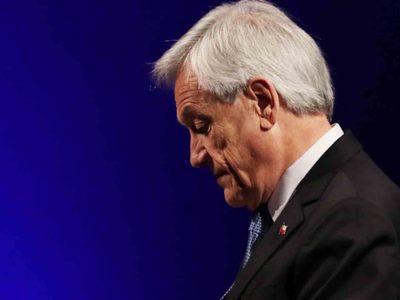 A tres semanas de dejar La Moneda, la aprobación de Sebastián Piñera se desploma