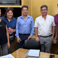 Vecinos que denunciaron a la Cooperativa 127 hectáreas se reunieron con funcionarios del gobierno provincial