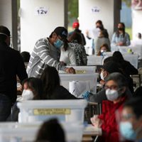 Chile registró menos de 1.000 contagios diarios por primera vez en cinco meses