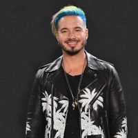 J Balvin sorprende a sus seguidores con un emocionante video junto a una fanática