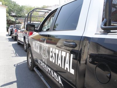 Desaparecen 10 policías y dos civiles de Colima tras internarse en Jalisco