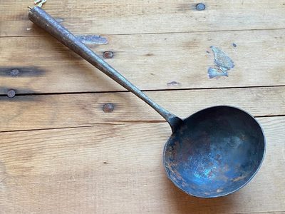 Si se rompió el viejo cucharón de tu cocina, no lo tires: transformalo en esta deco digna de cualquier tienda de lujo
