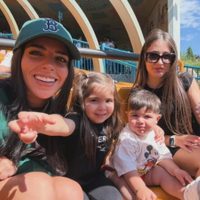 Sin Enzo Fernández: Valentina Cervantes disfrutó de un día de diversión junto a sus hijos