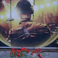 Despiden a víctimas del atentado en un bar de Estambul