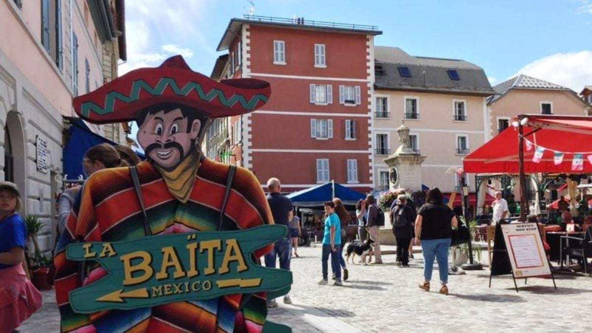 Costumbres mexicanas en los Alpes. Fuente: (Instagram)