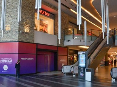 La crisis golpea fuerte en los shoppings: 10 locales cerraron sus puertas