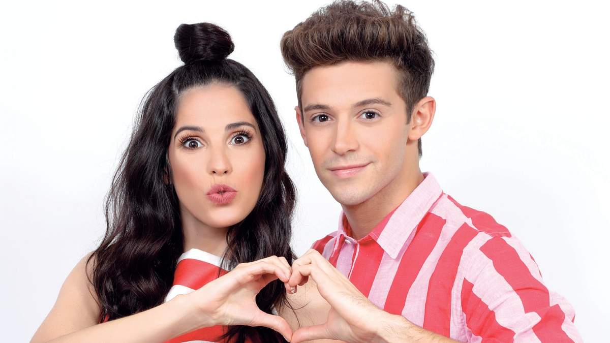 Cande Molfese y Ruggero Pasquarelli. Fuente: (Instagram)