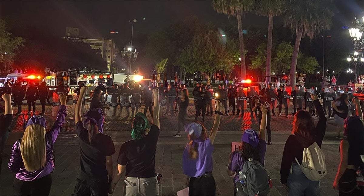 Manifestación del 8 de marzo de 2023 en Monterrey. Operativo policial cuestionado