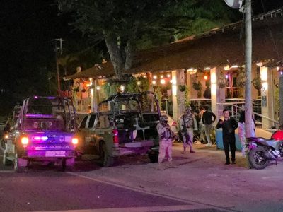 Ataque armado en restaurante familiar deja un hombre muerto y otro herido en Xochitepec
