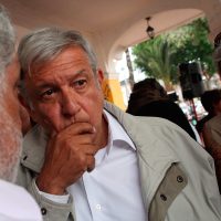 'Personas cercanas” a Salinas ordenaron al INE retirar registro a candidatos de Morena: AMLO
