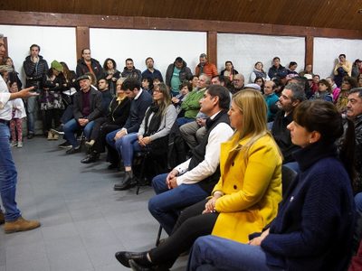 "Gira de agradecimiento": Rolando Figueroa recorre la zona sur