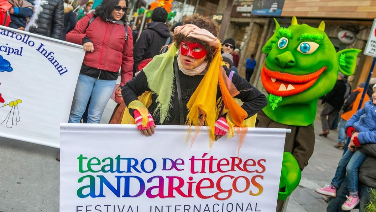 Festival de Títeres Andariegos en Bariloche. Fuente: (Twitter)