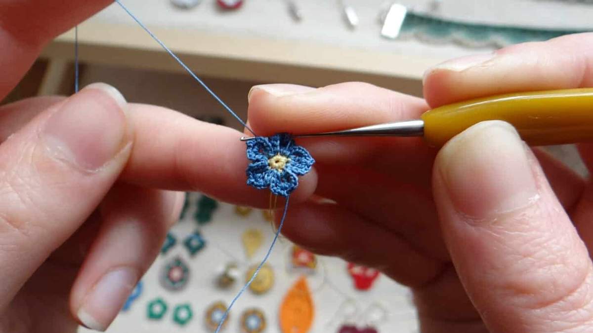 Uñas micro crochet, el diseño de Nail Art de última tendencia.