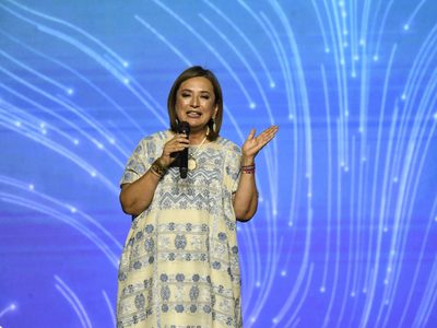 “Sí la pendejeé”: Xóchitl Gálvez admite que no citó fuentes en su informe profesional