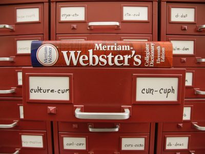 Merriam-Webster elige "auténtico" como su palabra del año 2023 por esta razón