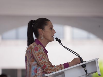 Sheinbaum anuncia que se impugnará el amparo de Raymundo Collins para evitar ser detenido