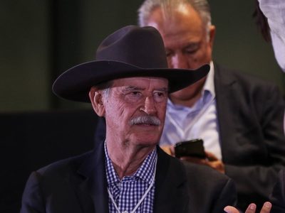 Tunden a Fox por confundir el aeropuerto inundado de Frankfurt con el AIFA