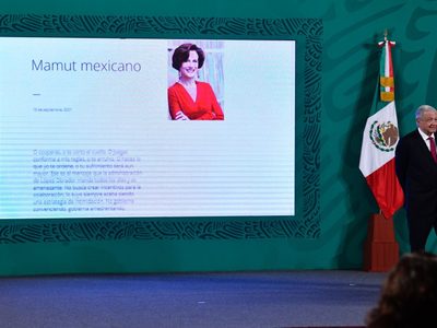 Denise Dresser debería poner el ejemplo "porque el periodismo requiere de ética": AMLO