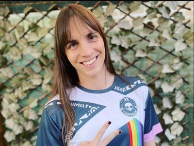 Alba Palacios, la primera futbolista transgénero en España