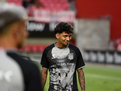 Tras su salida de Boca: el gran debut de Cristian Medina en Estudiantes