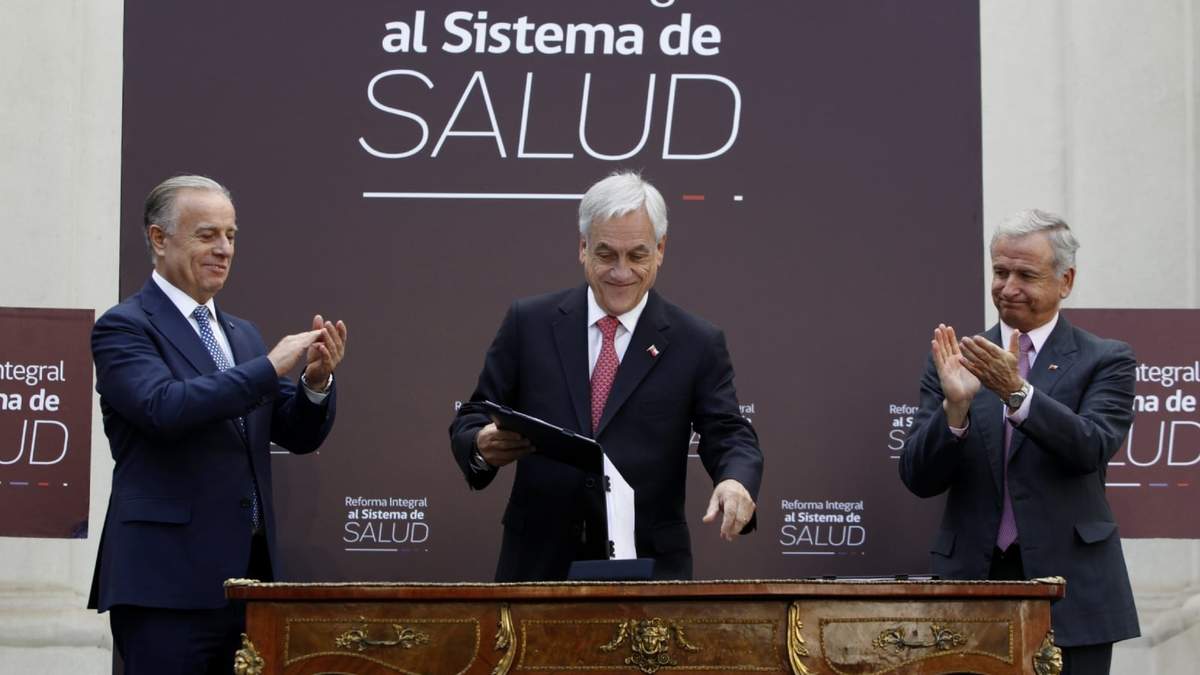 El presidente de Chile, Sebastián Piñera, anunció una ley para reducir el costo de los medicamentos. Fuente: (Twitter).