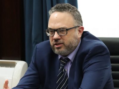 Kulfas confirmó que también se pagará en mayo el 50% de los salarios del sector privado
