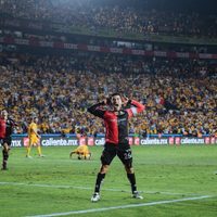 Aldo Rocha encabezó canto homofóbico en los festejos del Atlas (Video)
