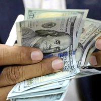 Dólares: el blue culminó la semana con una suba acumulada de 16 pesos